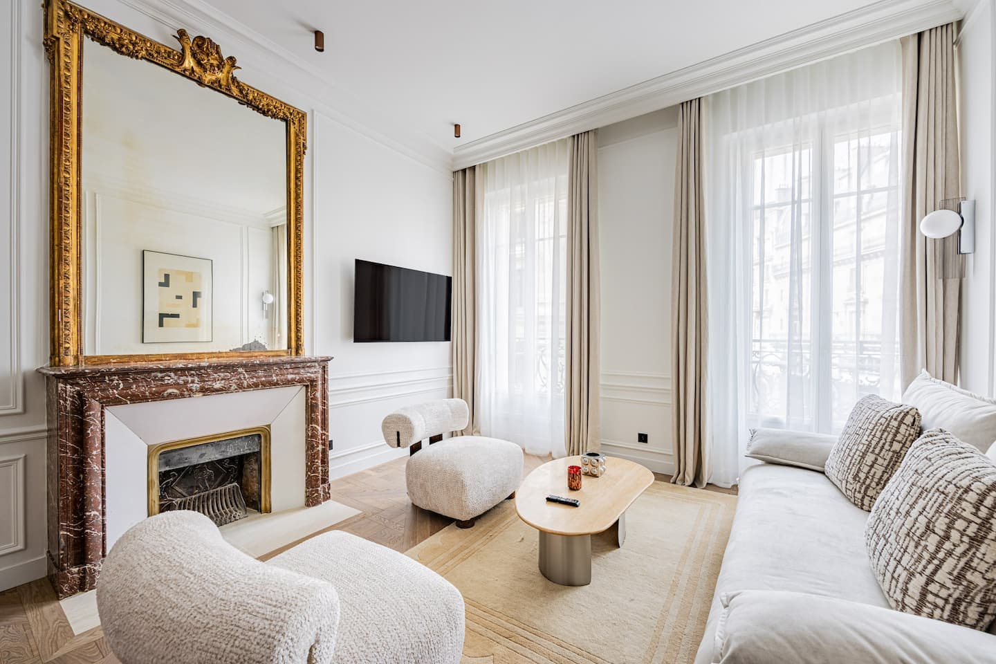 Le Palais-Royal — 3